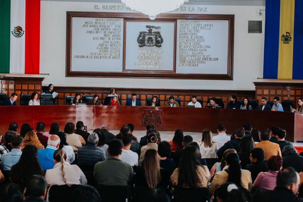 Guadalajara aprueba por unanimidad 22 programas sociales para 2026