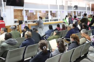 Cumplen contribuyentes tapatíos