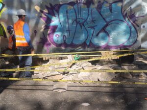 Sin fecha clara ni estimada oficial para concluir reparación de socavón en López Mateos