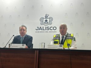 Extienden prórroga para sustitución gratuita de placas