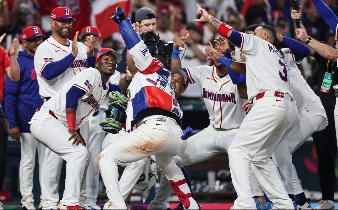México aplasta a Brasil 16-0 en Clásico Mundial de Béisbol