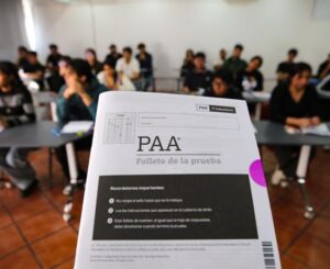 Casi 53 mil jovenes hacen examen de admisión a la UdeG