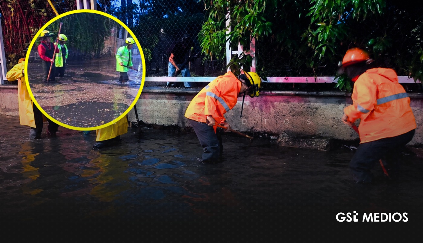 Lluvias matutinas colapsan vialidades en la ZMG