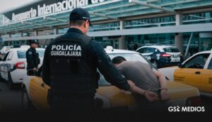 Detienen a taxi pirata en el Aeropuerto de Guadalajara