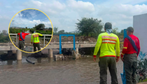 Buscan a persona arrastrada por la corriente en Tlaquepaque; operativo llega hasta Las Pintas