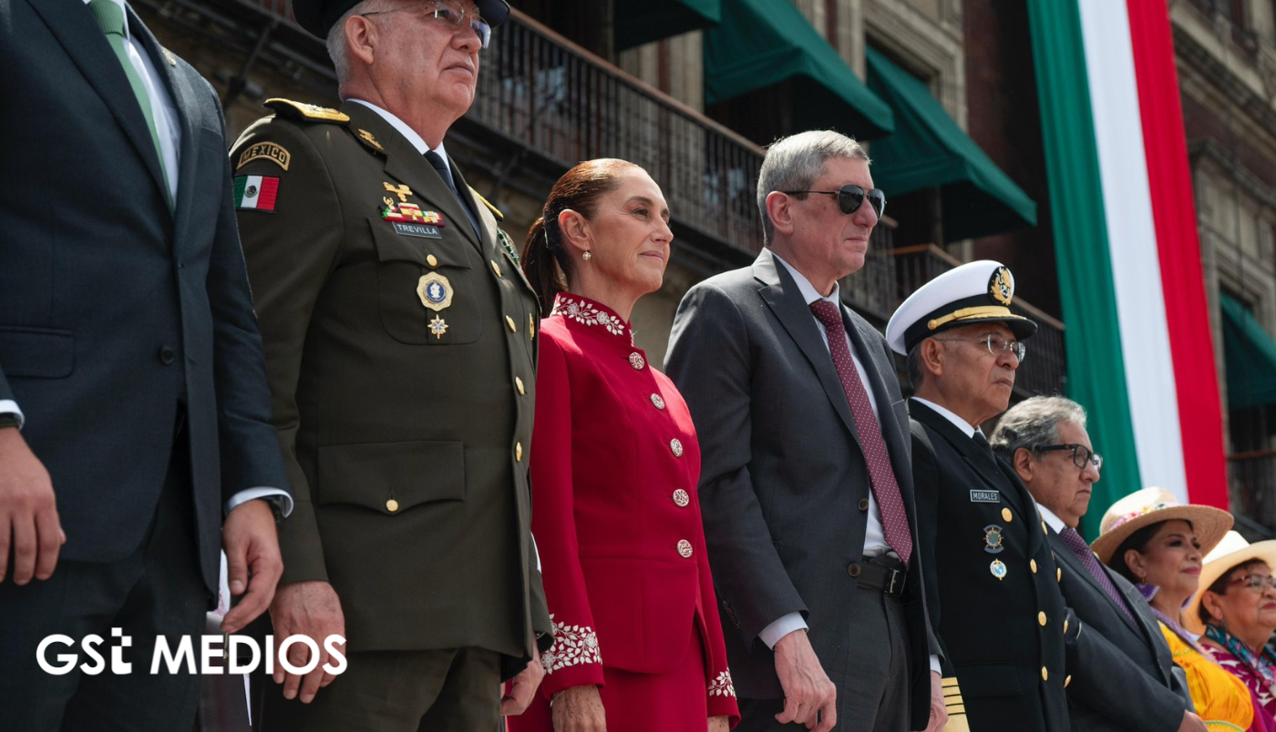 Sheinbaum afirma que México «no se doblega, no se arrodilla y nunca se vende»