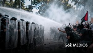 UdeG e ITESO exigen liberación de sus estudiantes detenidos durante marcha por el agua
